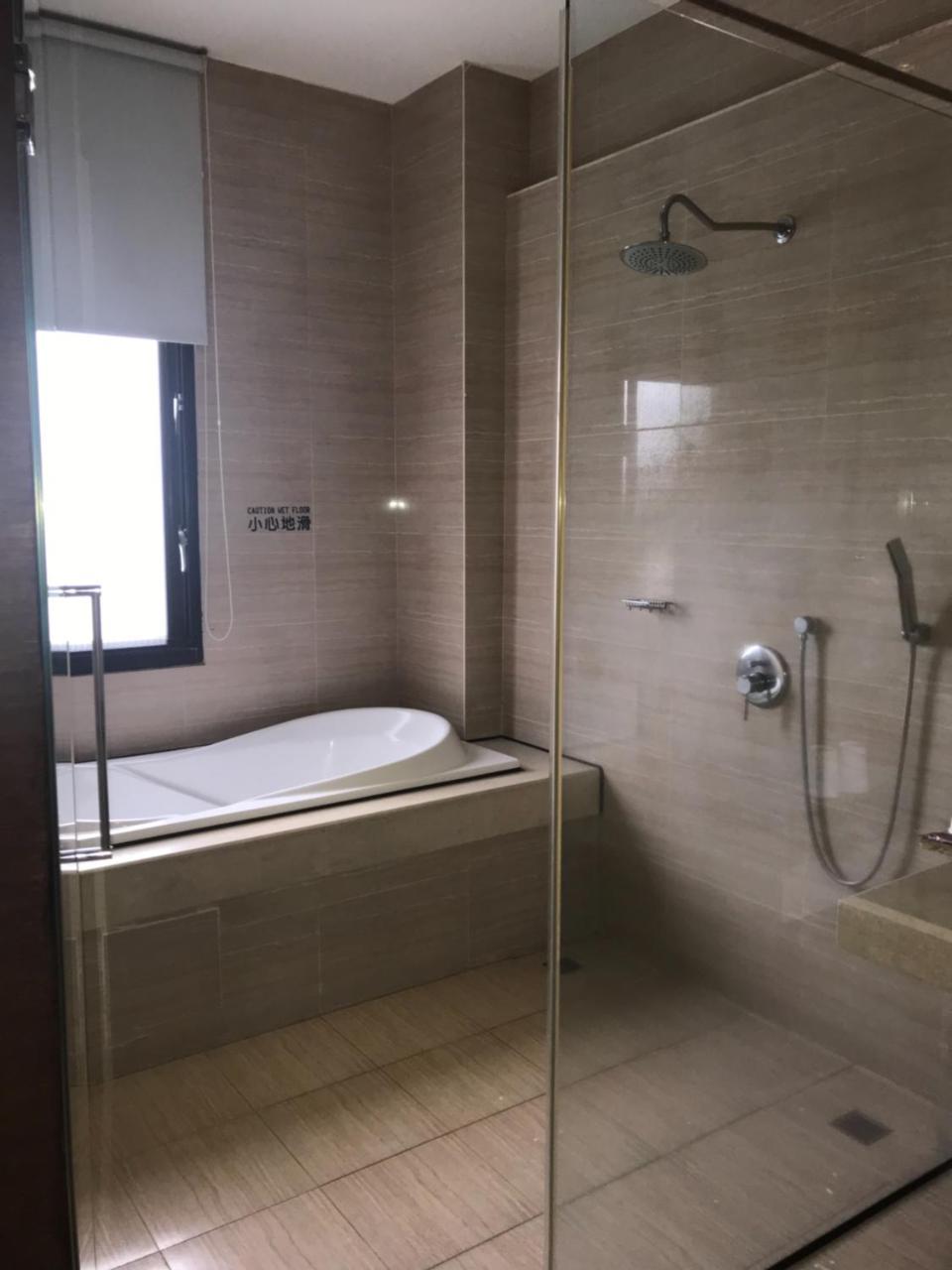 Li-Gin Motel Csiaji Kültér fotó