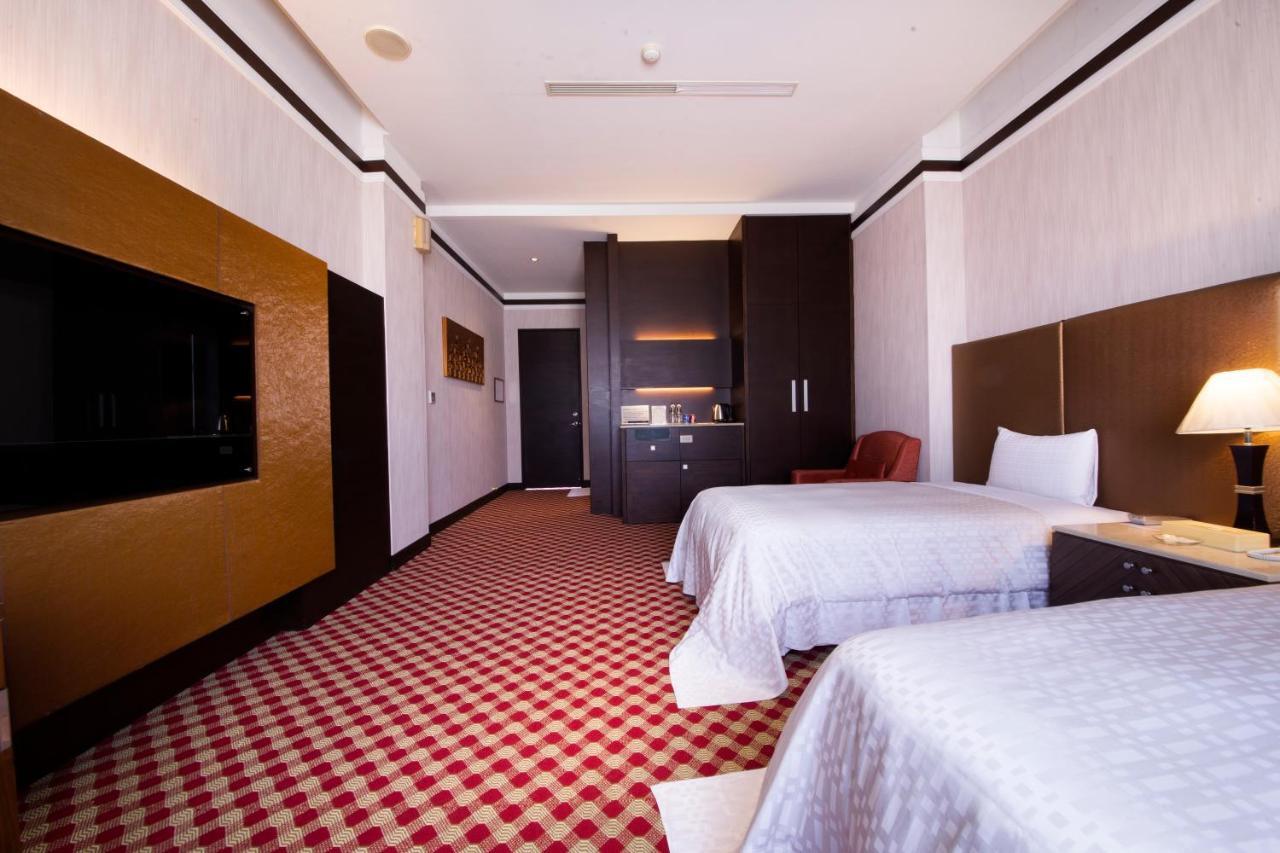 Li-Gin Motel Csiaji Kültér fotó